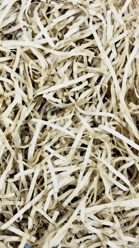 ورق مقصقص بيج ( 50 غرام )