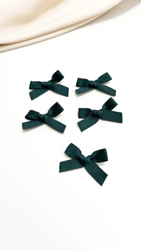 ببينونة قماش محزز ( زيتي )  عرض 1 سم