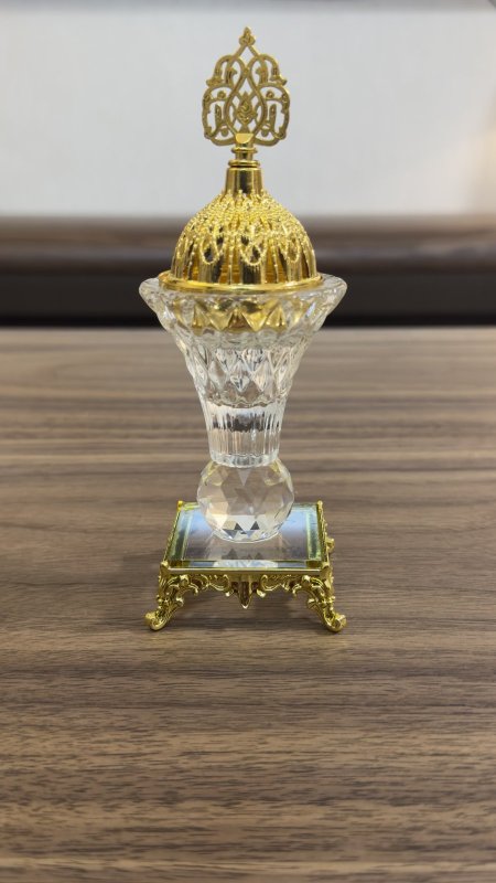 مباخر كرستال قاعدة معدن ذهبي ( 17*6 سم )