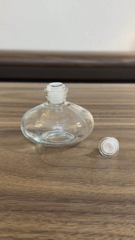 عبوة زجاج للعطر 100Ml & سدادة مطاط رأس أكريليك