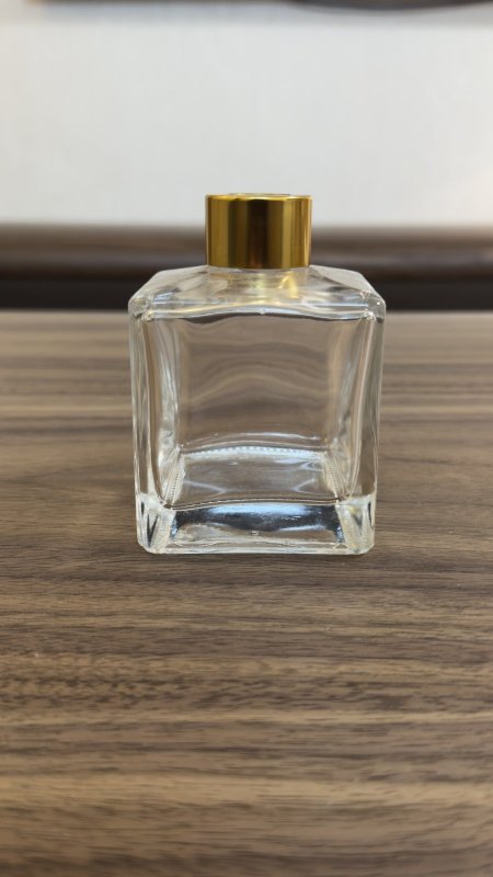 عبوة زجاج للعطر 200Ml & سدادة مطاط غطاء ذهبي