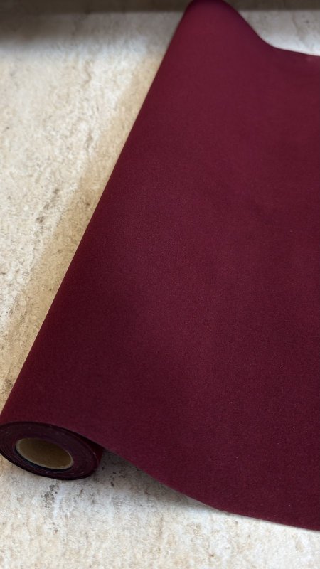 رول تغليف مخمل خمري - 6 يرد -