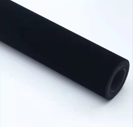 رول تغليف مخمل اسود - 6 يرد -