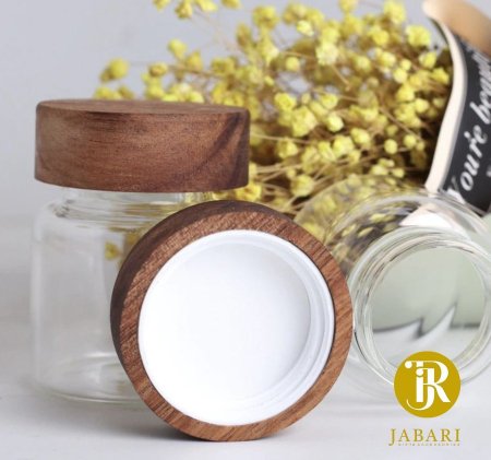 علب زجاج غطاء بلاستيك ( 6*6.5 سم )