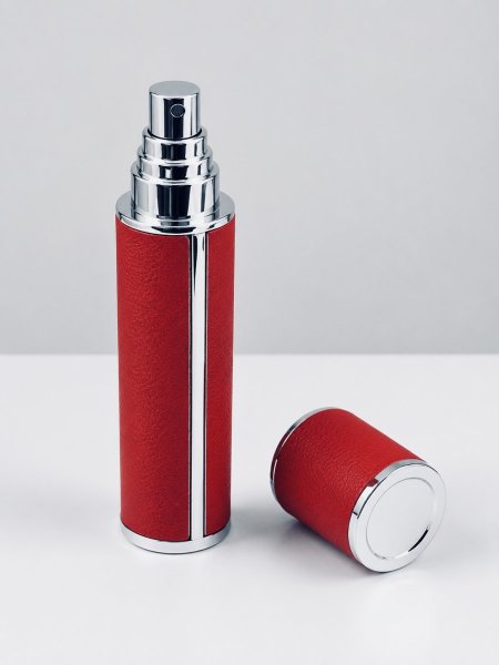 علبة عطر رش جلد ( 10 مل )