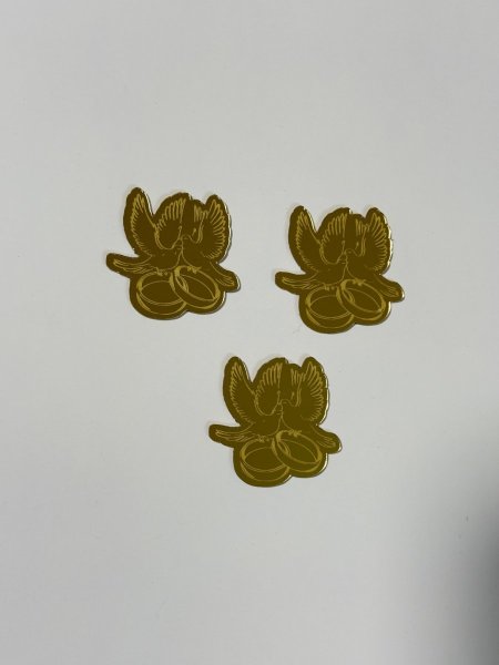 قطع اكريلك للزينة