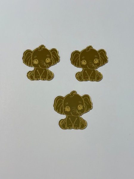 قطع اكريلك للزينة